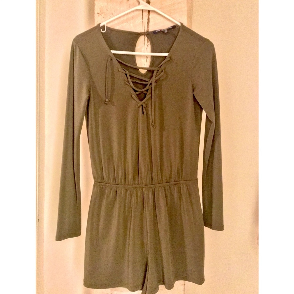 Lace up Hunter green romper with pockets!